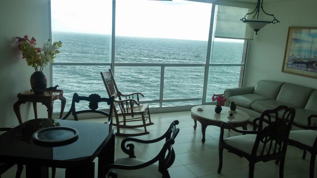 Apto En Cartagena Ed Puerto Azul Vista Al Mar Lägenhet Exteriör bild